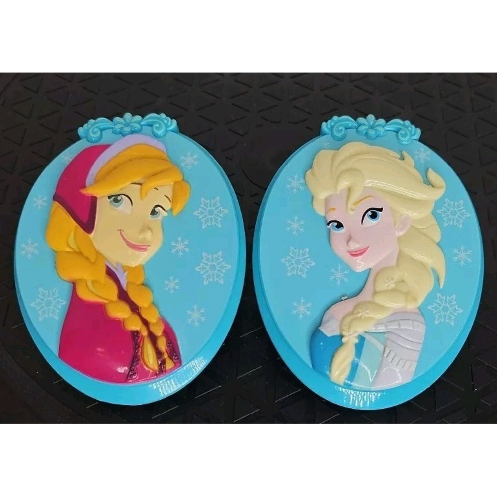 DISNEY BOCA‎ TOWEL CLIPS FROZEN ANNA & ELSA Towel Clip Vacation